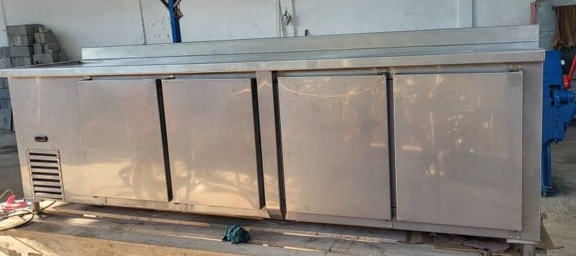Taller de acero inoxidable