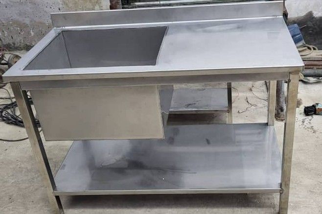Taller de acero inoxidable