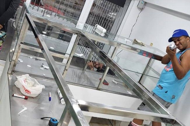 Taller de acero inoxidable