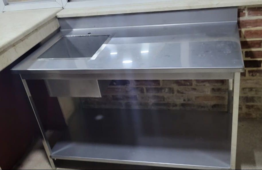 Taller de acero inoxidable