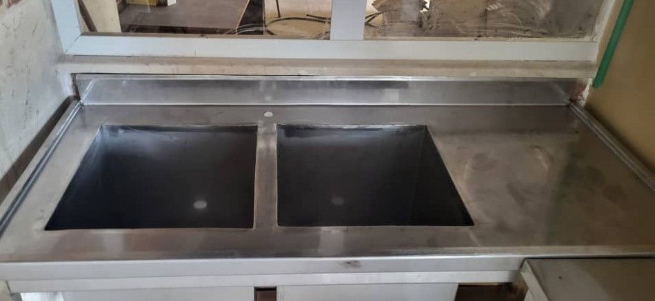 Taller de acero inoxidable