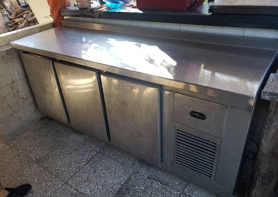 Taller de acero inoxidable