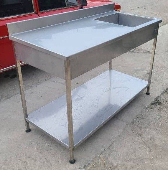 Taller de acero inoxidable