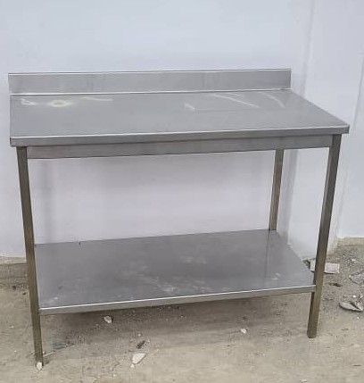 Taller de acero inoxidable