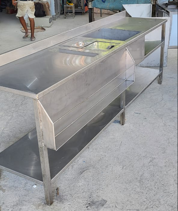 Taller de acero inoxidable