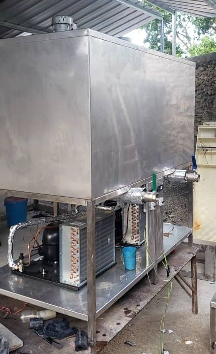 Taller de acero inoxidable