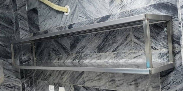 Taller de acero inoxidable