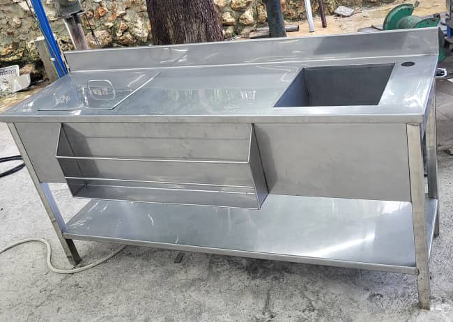 Taller de acero inoxidable