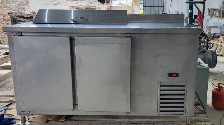 Taller de acero inoxidable